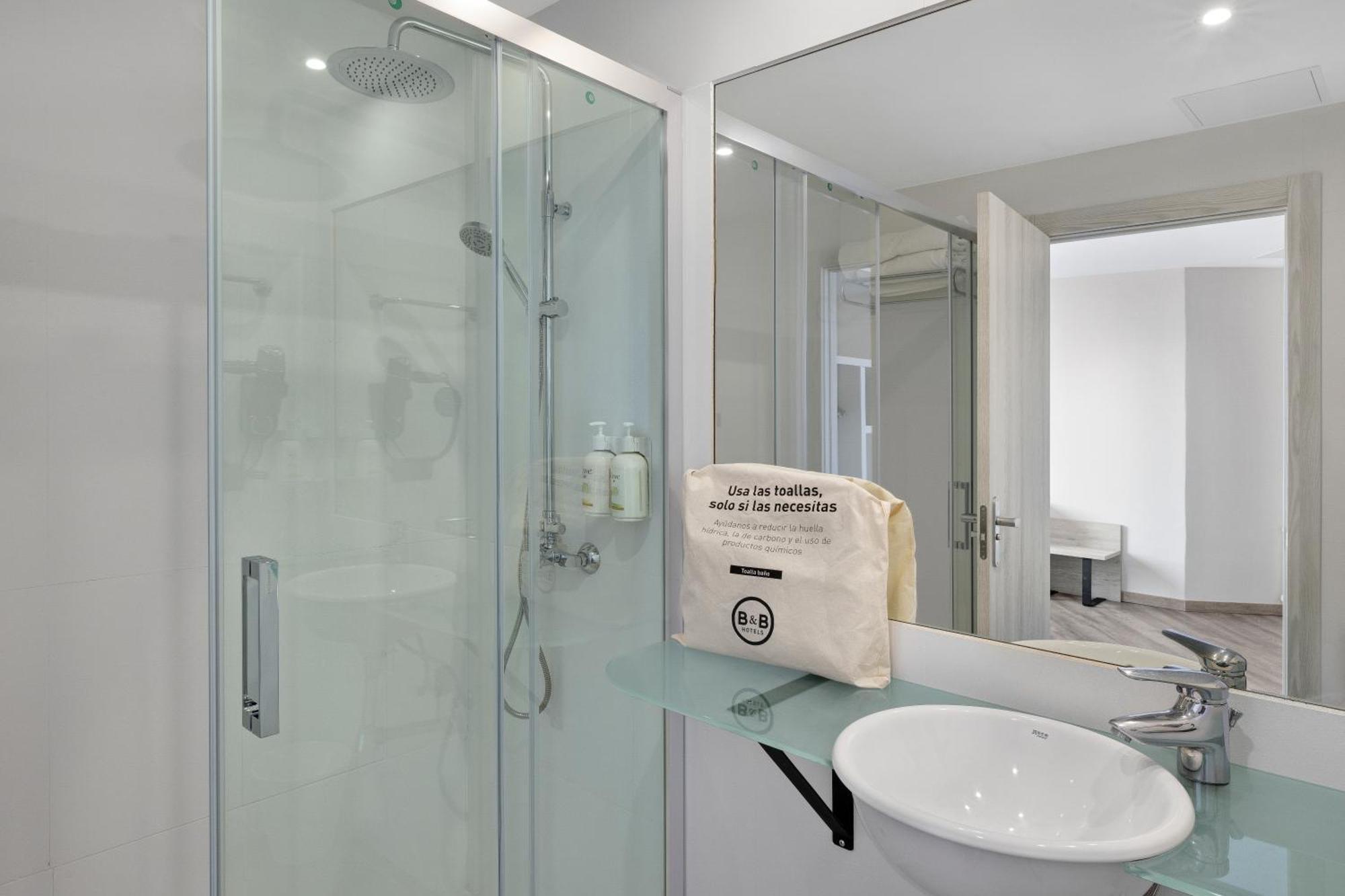 B&B Hotel Βίγκο Εξωτερικό φωτογραφία