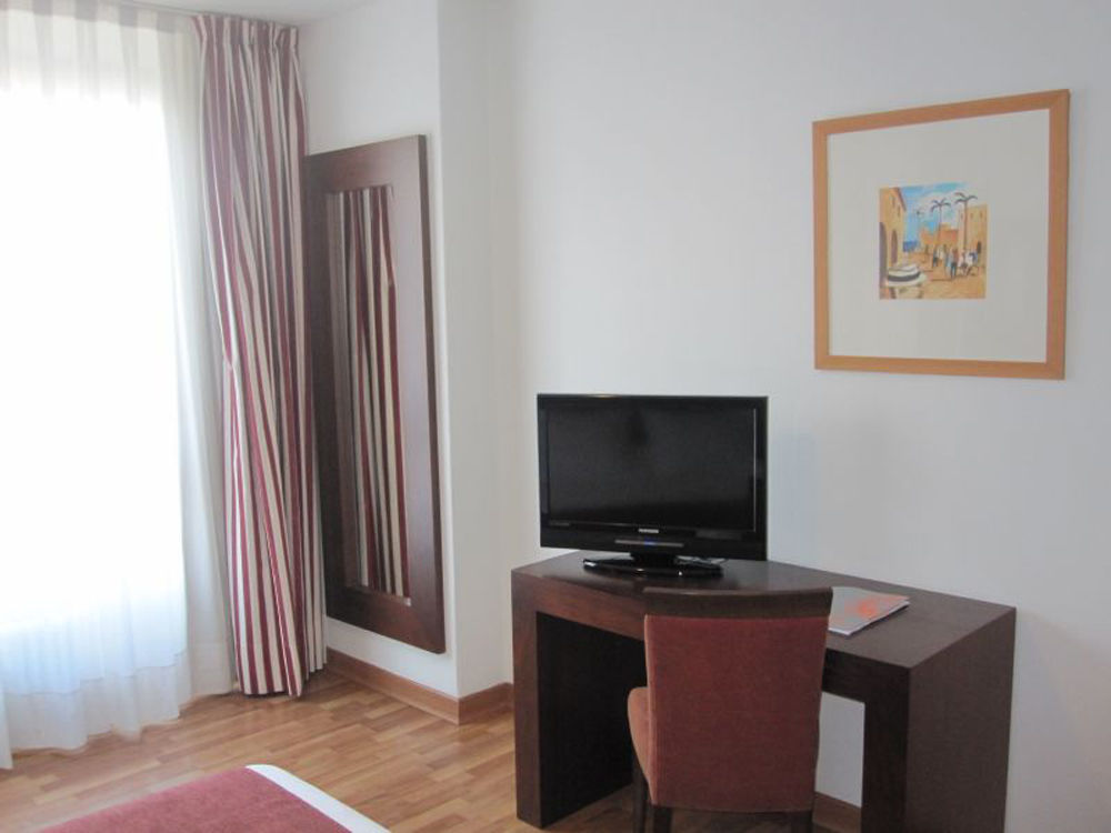B&B Hotel Βίγκο Εξωτερικό φωτογραφία